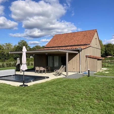 Casa de Férias La Plaine Aux Etoiles - Maison Individuelle Avec Piscine Balneo Privative Et Jardin Domme